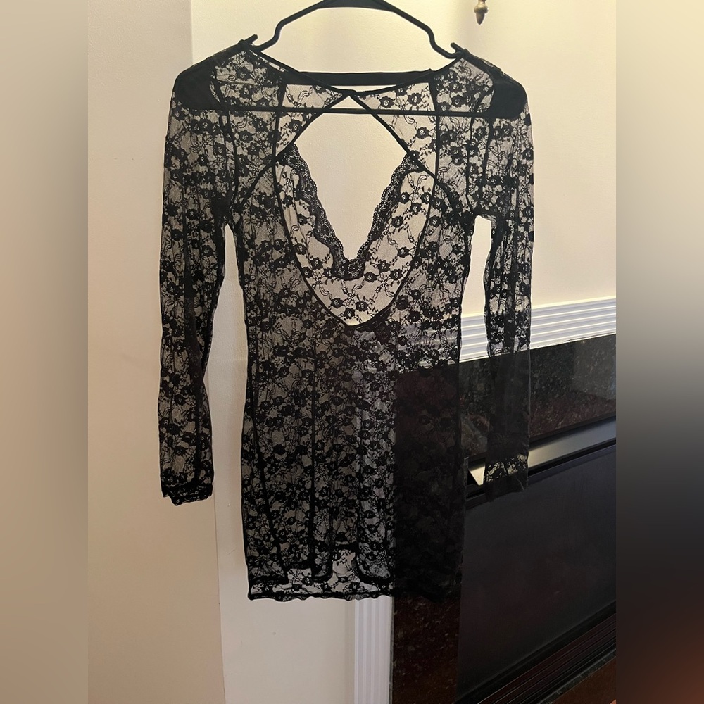 NWOT Victoria's Secret Black Lace Chemise - Picture 1 of 1
